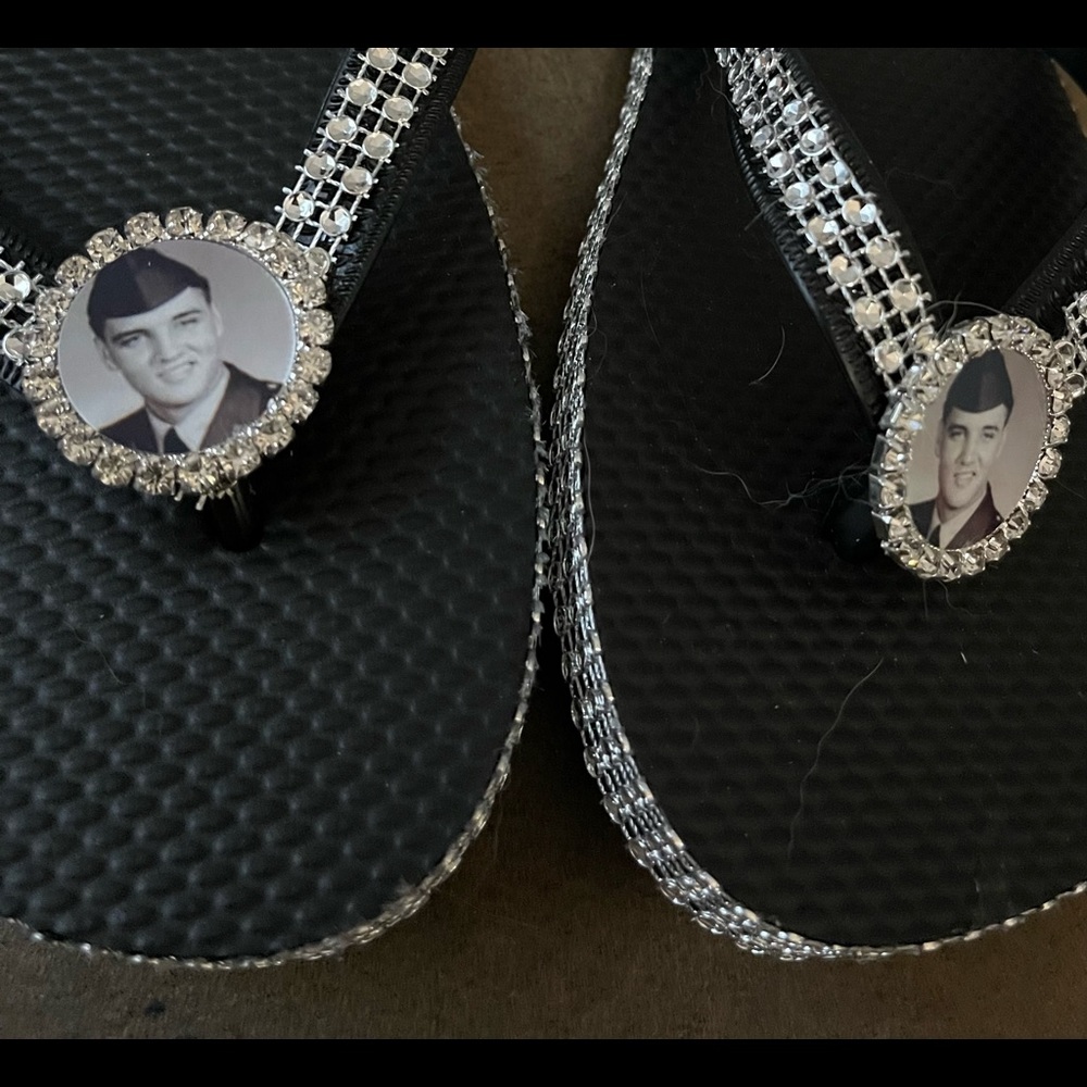 Elvis Presley flip flops